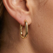 Elara Hoops