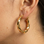 Alessia Hoops
