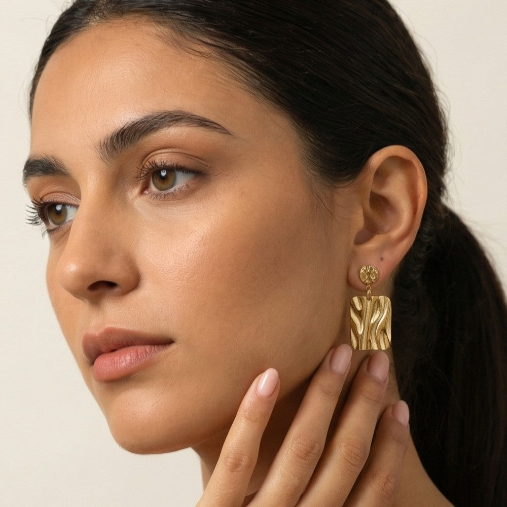 Dahna Earrings